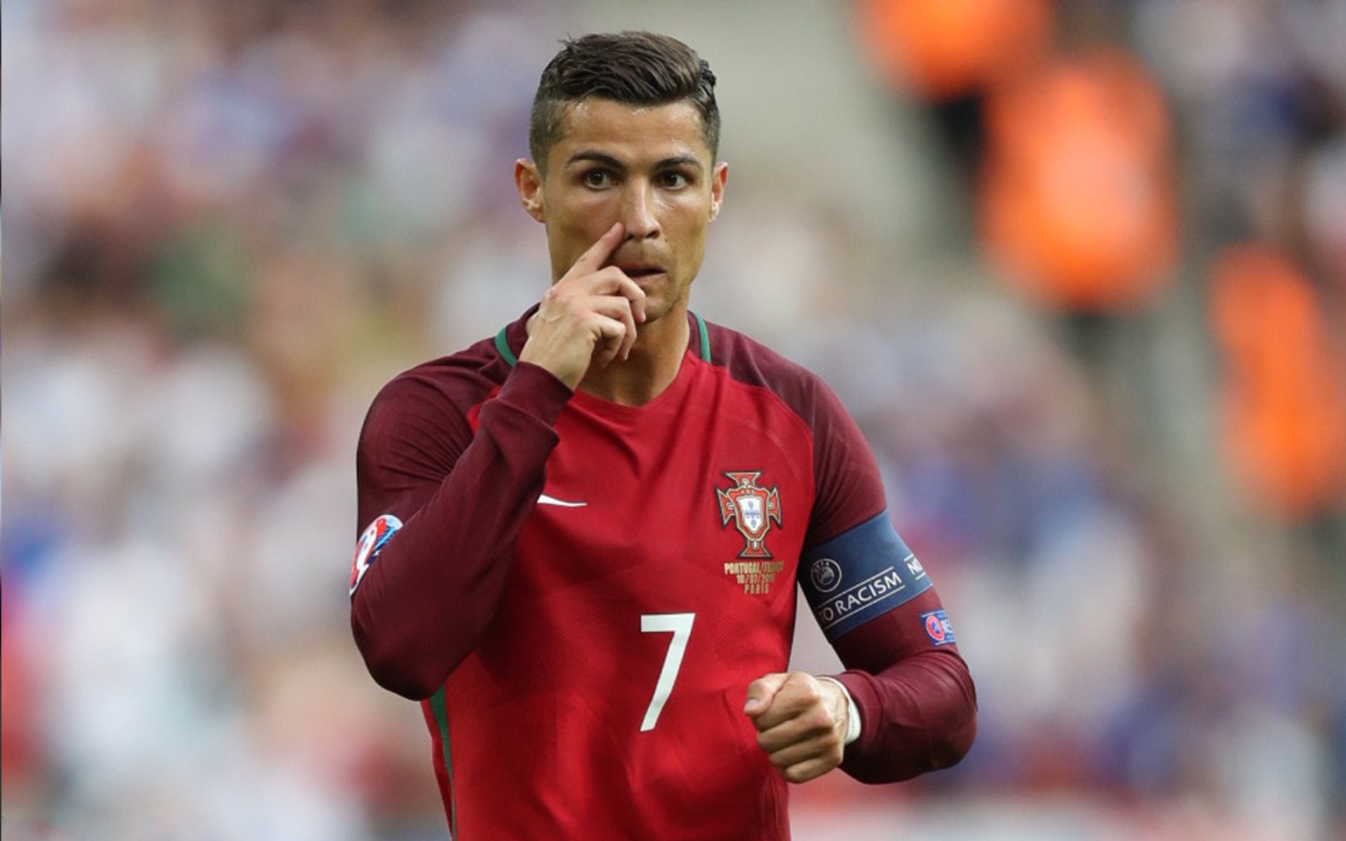 越野滑雪赛：林海雪原里的速度竞技，滑雪是一种很好的运动项目,穿越林海雪原